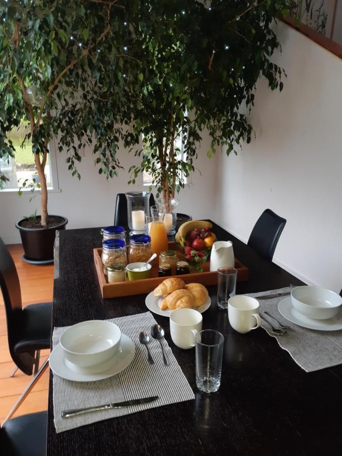 The Gisborne Club - Boutique Accommodation Bagian luar foto